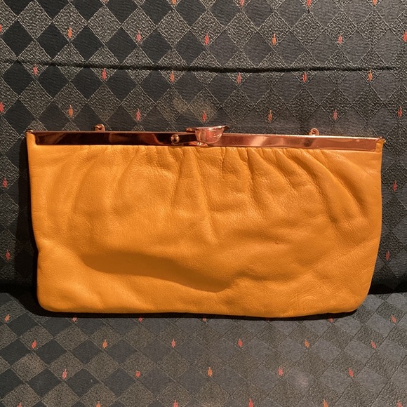 Harry Levine vintage yellow clutch - Picture 2 of 5